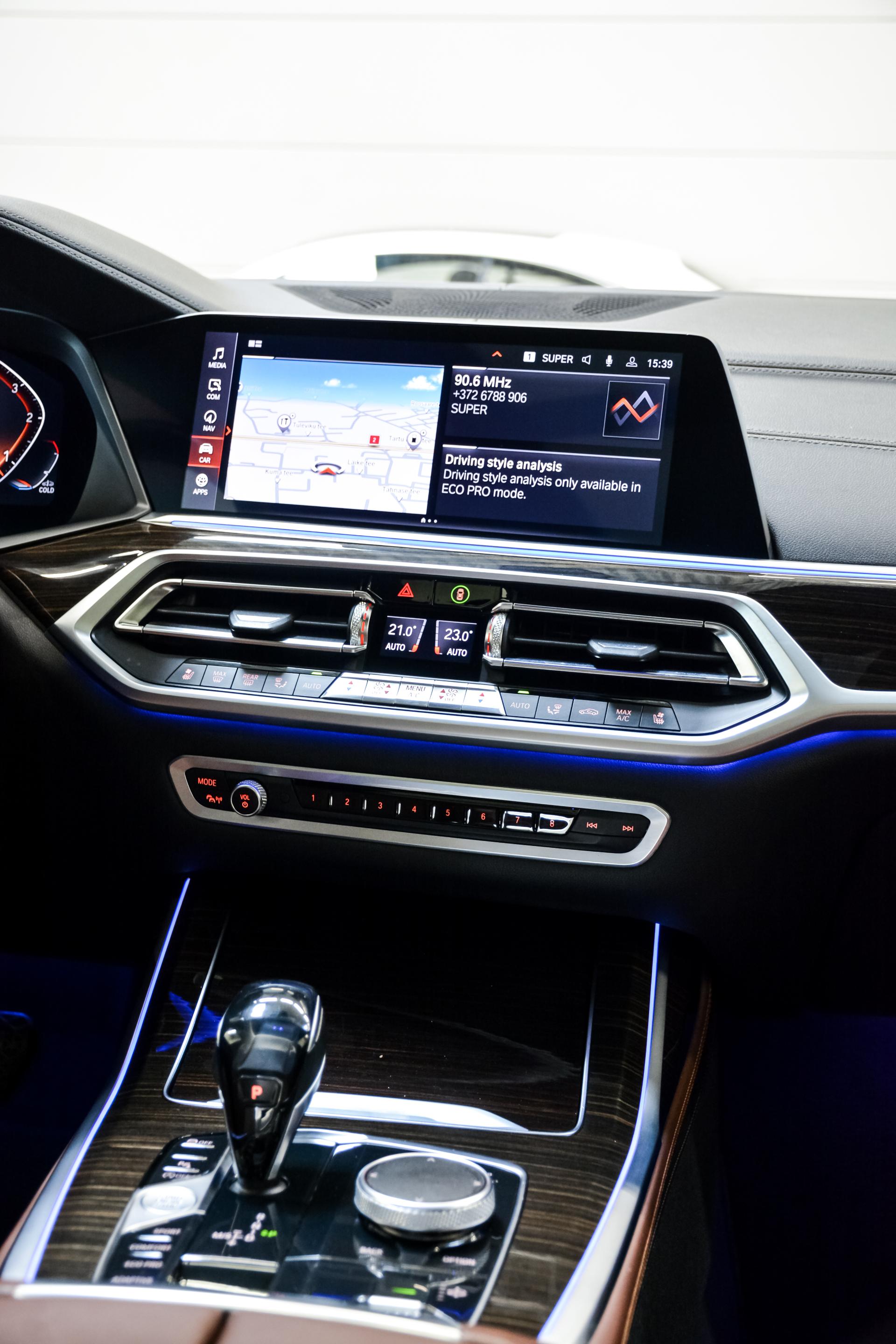 BMW X7 xDrive30d Individual Design Pure Exellence 3.0 195kW