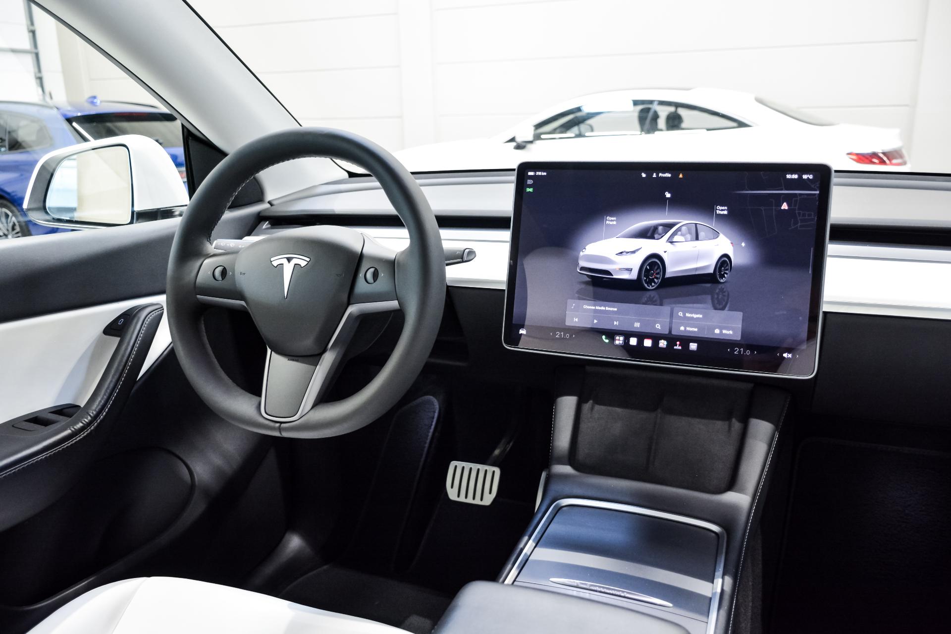 Tesla Model Y Performance AWD