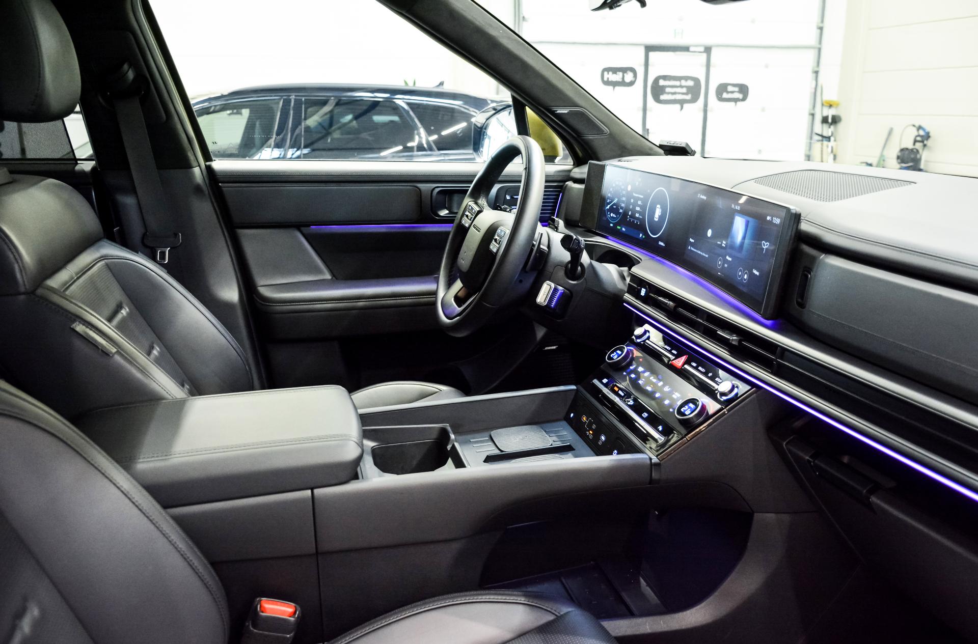 Hyundai Santa Fe Calligraphy Hybrid 4WD 1.6 117kW