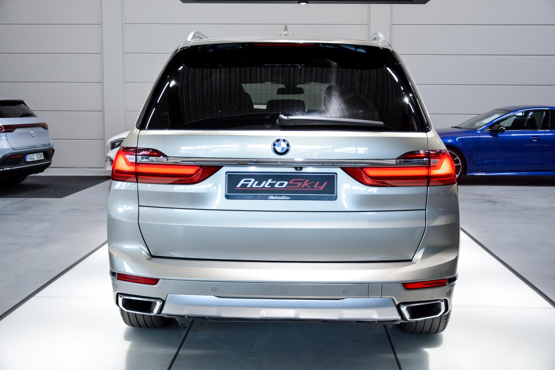 BMW X7 xDrive30d Individual Design Pure Exellence 3.0 195kW