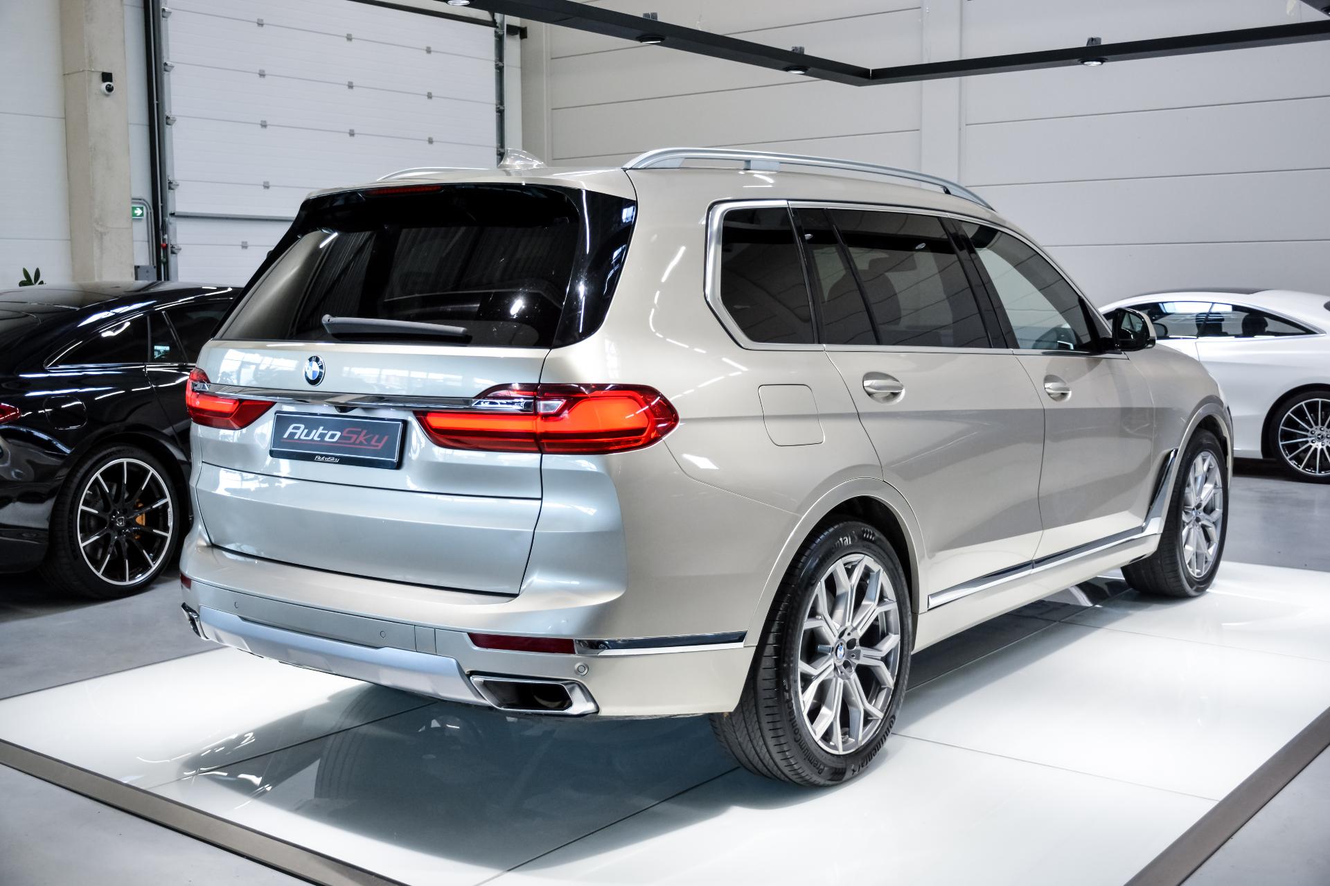 BMW X7 xDrive30d Individual Design Pure Exellence 3.0 195kW